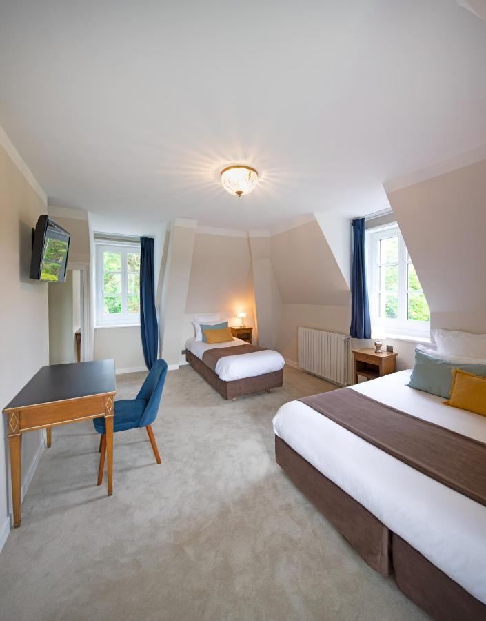 Hotel De Boisgelin Plehedel ภายนอก รูปภาพ