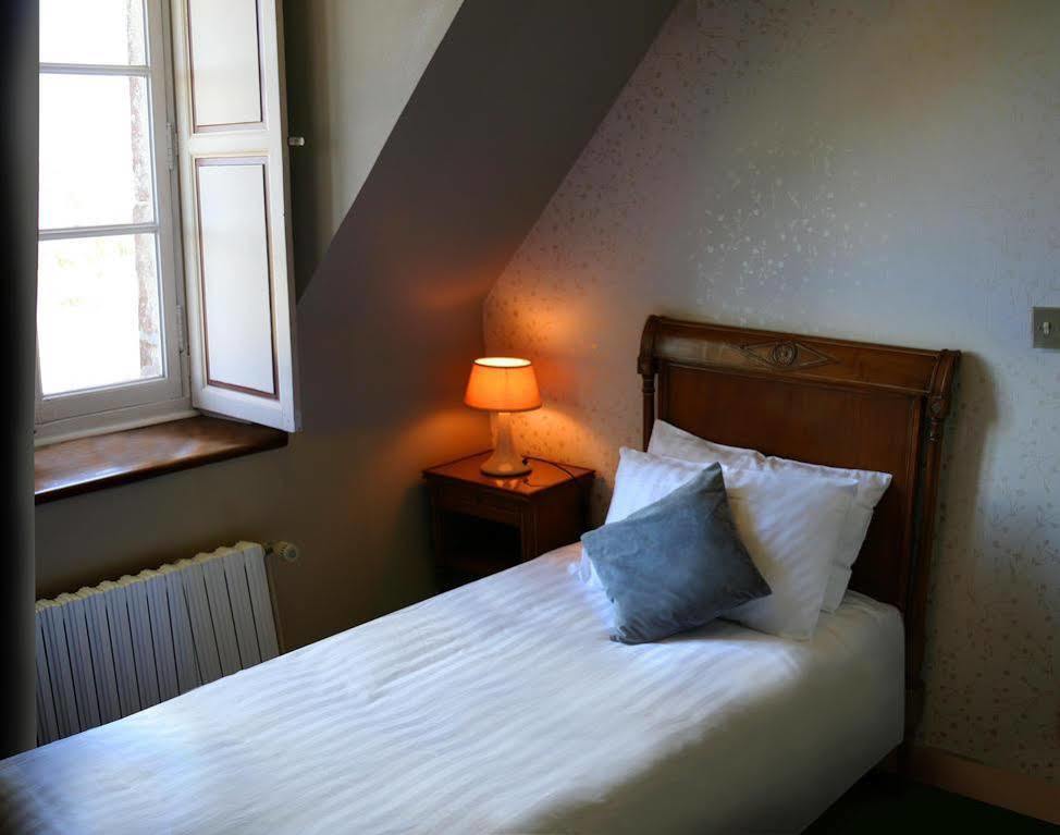 Hotel De Boisgelin Plehedel ภายนอก รูปภาพ