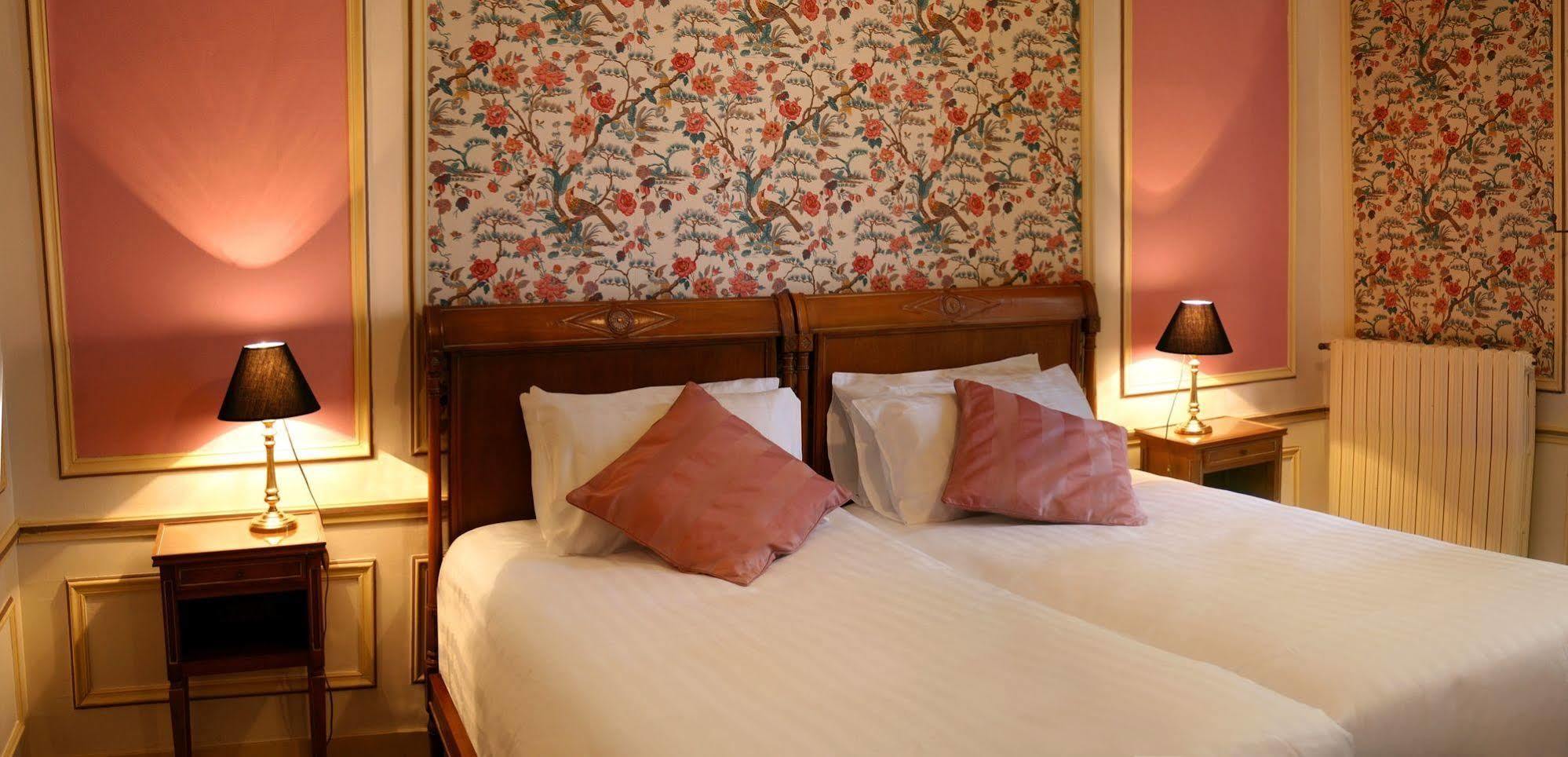 Hotel De Boisgelin Plehedel ภายนอก รูปภาพ