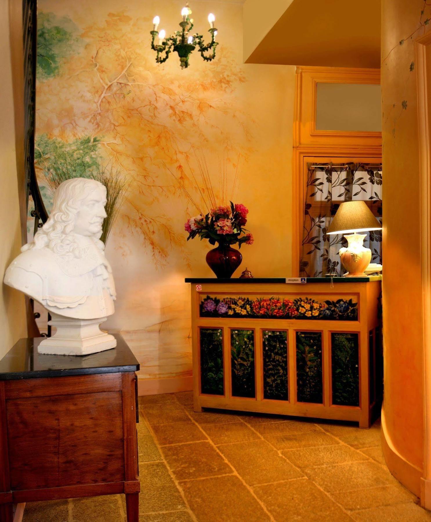 Hotel De Boisgelin Plehedel ภายนอก รูปภาพ